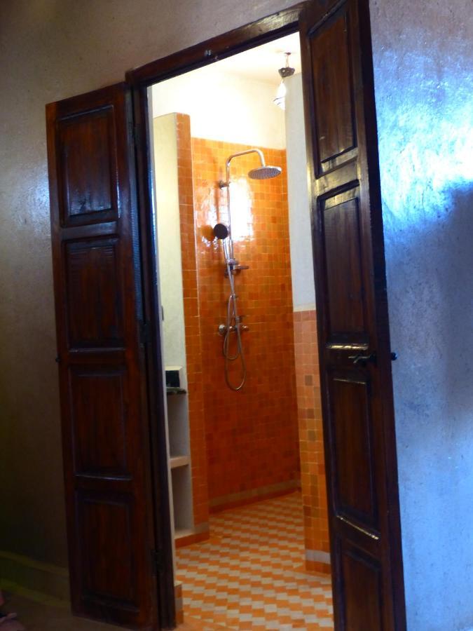 Riad Caravasar Merzouga Exterior foto